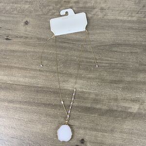 Stephan & Co Gold Tone Beaded Agate Stone Chain Necklace Resin Charm (Broken)